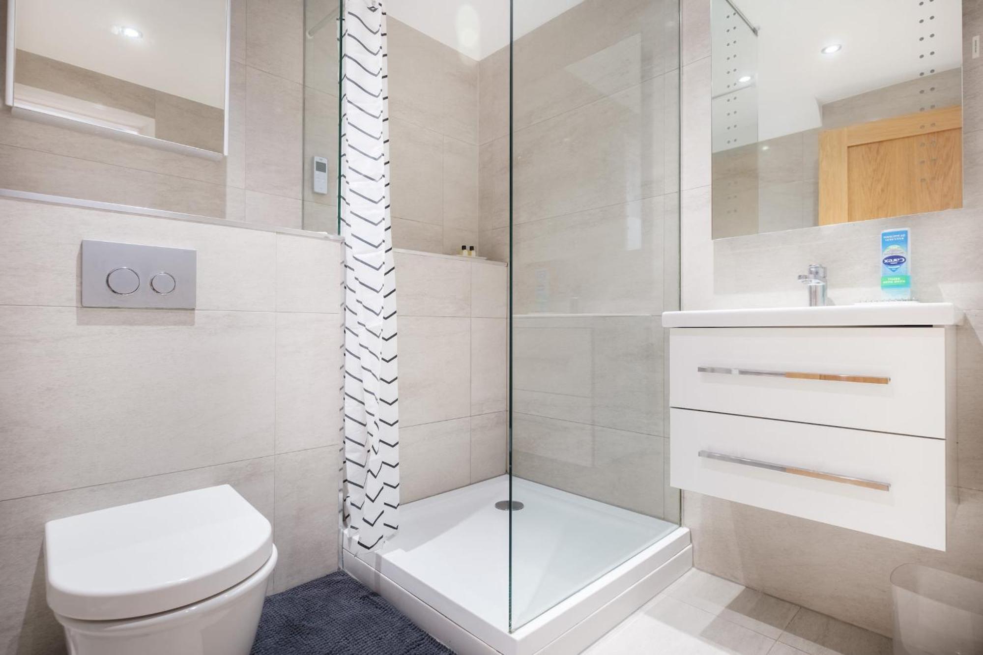 King's Cross 3br - Cityapartmentstay * London